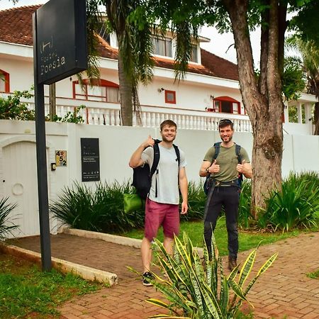 Hostel Poesia Foz do Iguacu Bagian luar foto