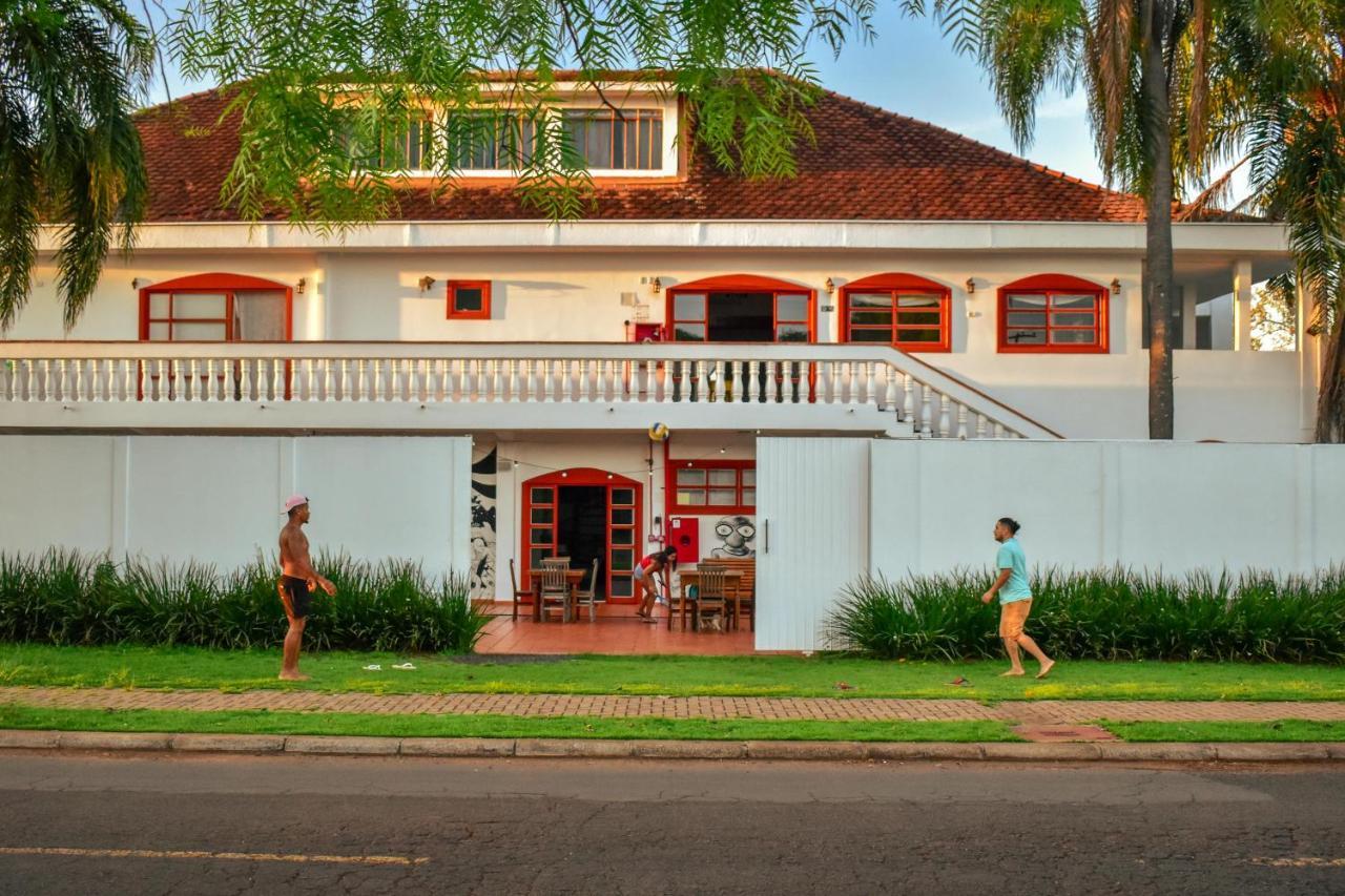 Hostel Poesia Foz do Iguacu Bagian luar foto